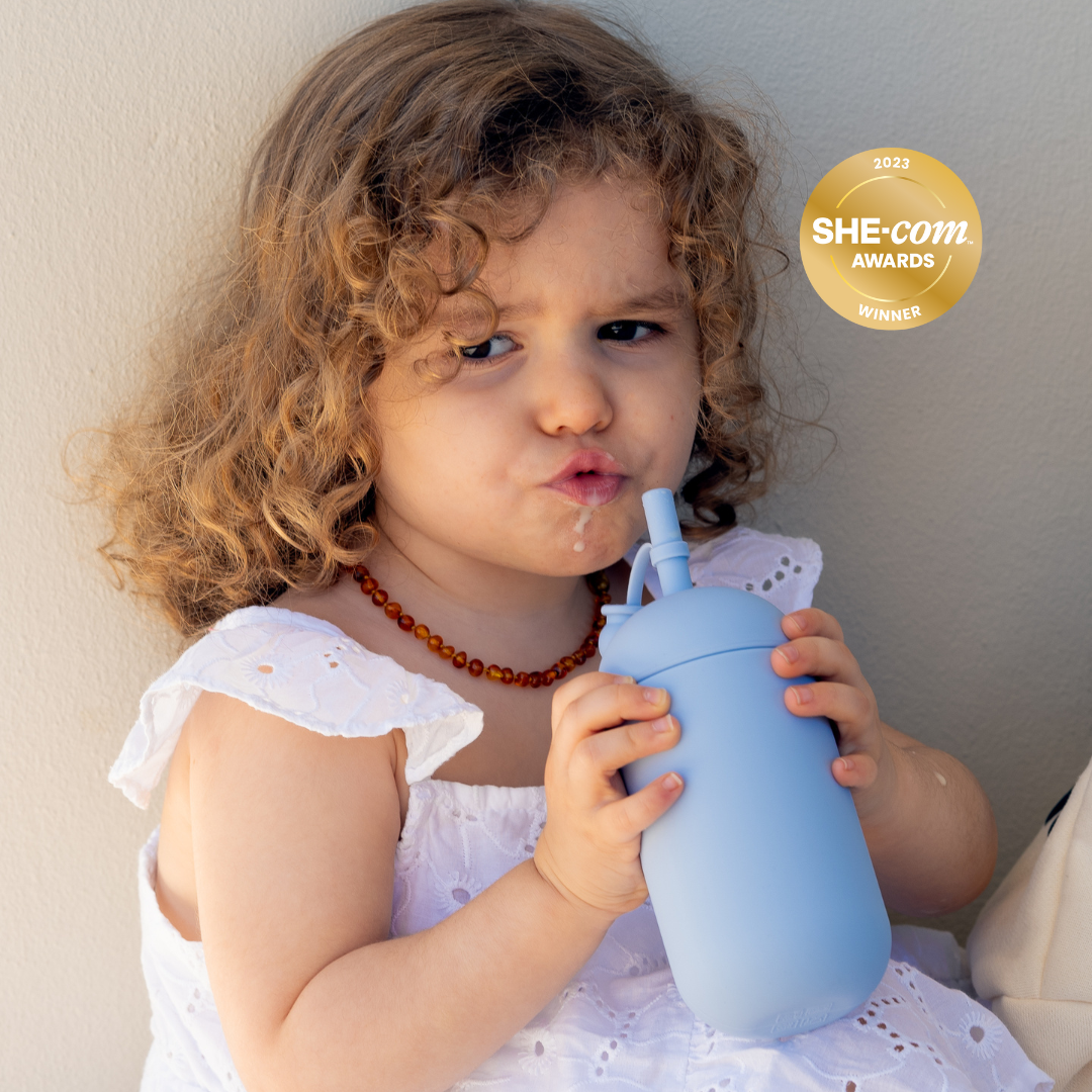 Newborn best sale drinking bottle